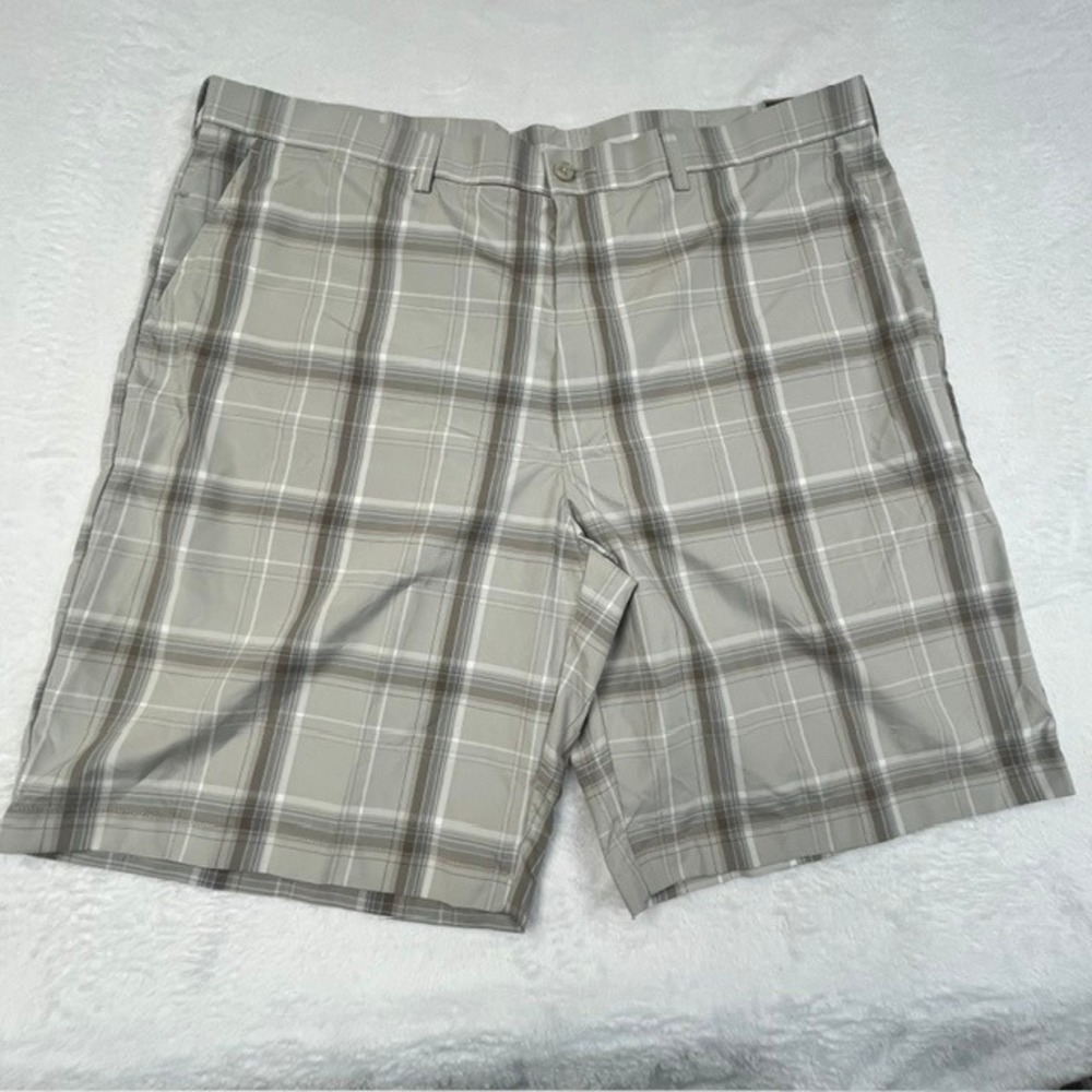 Ben Hogan Performance Mens Golf Shorts 42 Silver Cloud Gray Plaid UPF 15 NWT
